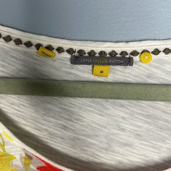 Anthropologie Little Yellow Button Elysia Handkerchief Floral Shirt Med - Picture 4 of 7